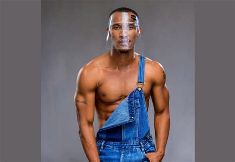  Il Festival Afrobeats: Una Festa Incoronata da Gideon Okeke!